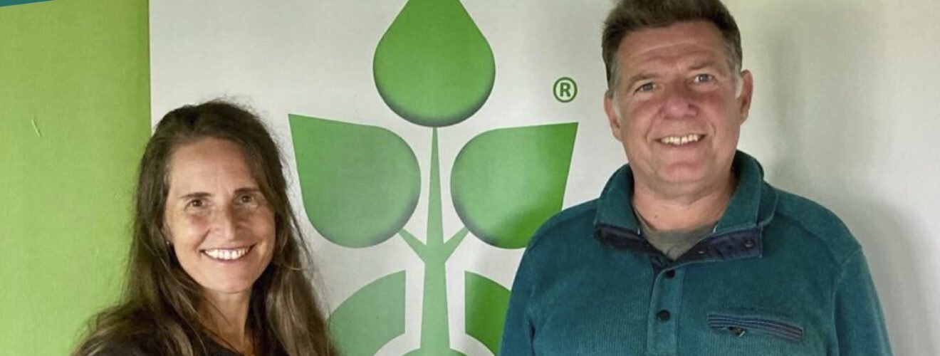 Podcast-Cover: Simone mit Dr. Johannes Eisenbach